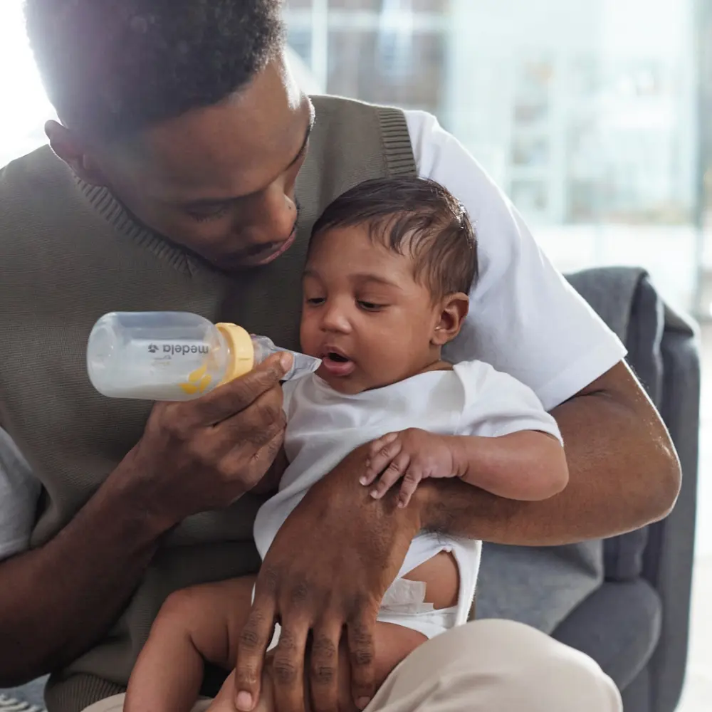 Medela® SoftCup - voedingscup - Afbeelding 2